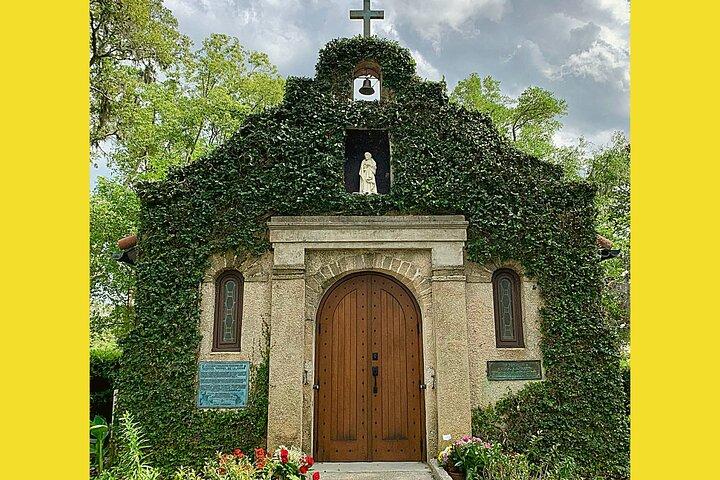 Riding Through History of St.Augustine: Premium Tour with PiCk Up