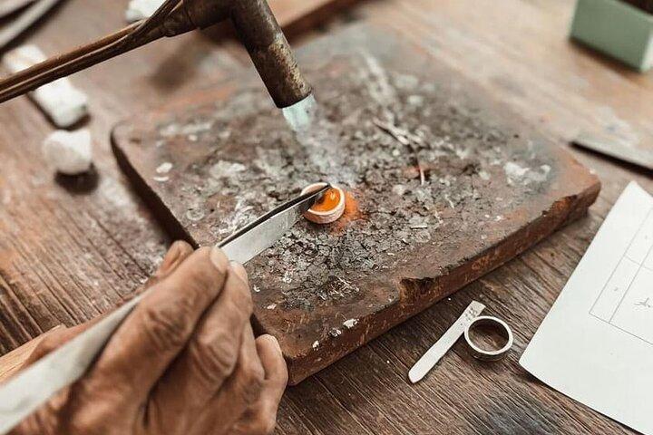Uluwatu Silver Jewelry Making Class in Bali
