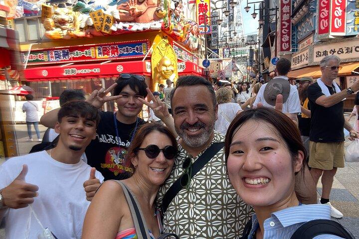 Food crawl: Discover Osaka’s soul with every step!