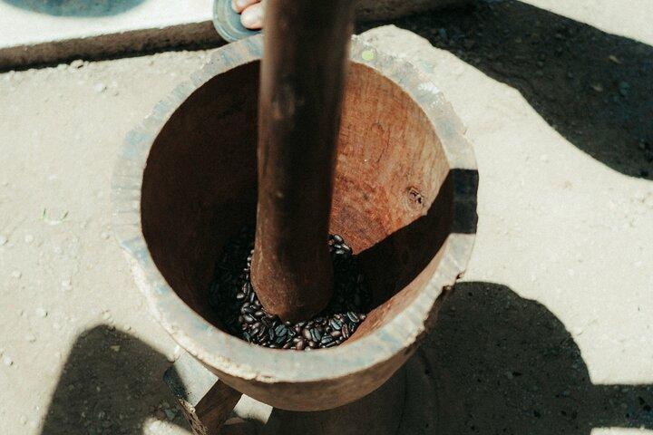 Bean to Cup: Traditional Coffee Preparation in Arusha