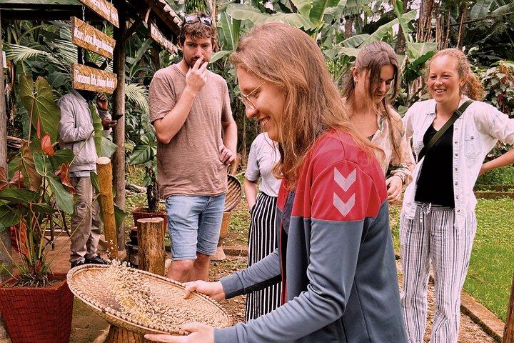 Bean to Cup: Traditional Coffee Preparation in Arusha