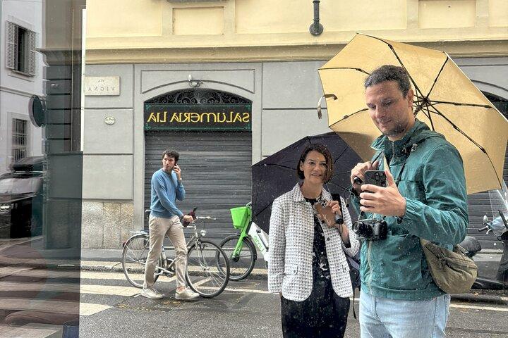 Private Milan Street Photography Walking Tour with an Artist