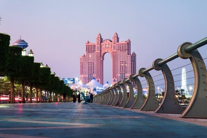 Abu Dhabi Sightseeing City Tour including Grand Mosque