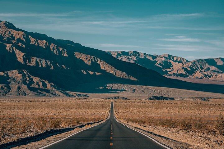 Death Valley Mojave Desert VIP Small Group Tour from Las Vegas
