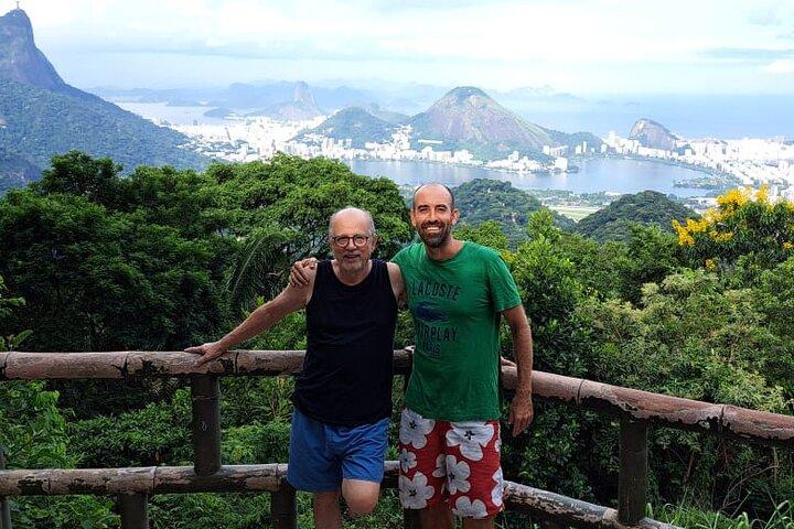Explore the Caves and Waterfalls of Tijuca Forest!