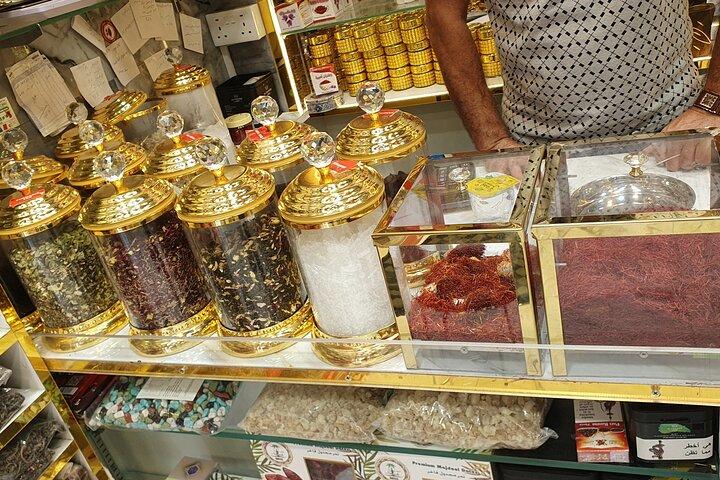 Private Guided Tour in English or Spanish in Dubai