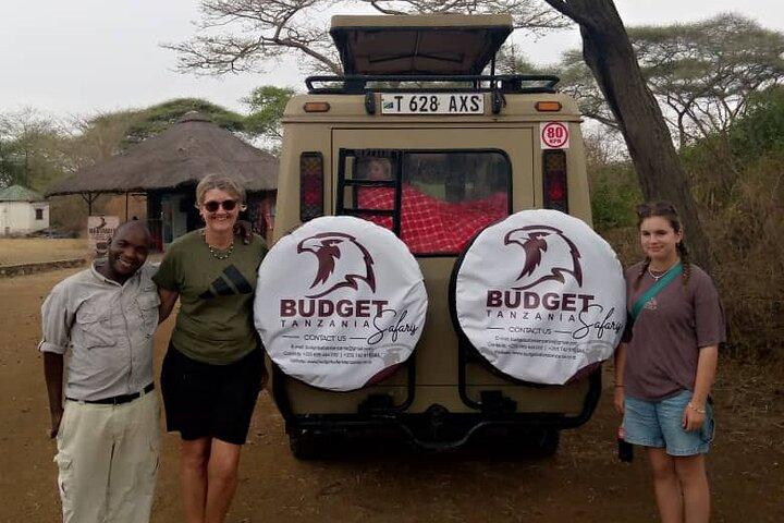 4-Day Group Lodge Safari Tarangire, Serengeti, Ngorongoro