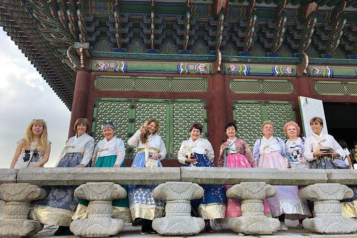 Lee’s Private 4-hour Customized Seoul Tour