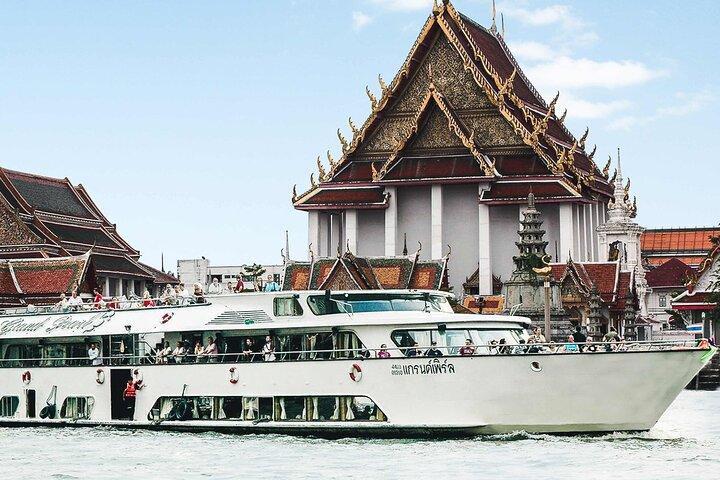Ancient Wonders of Ayutthaya with Return Scenic River Cruise