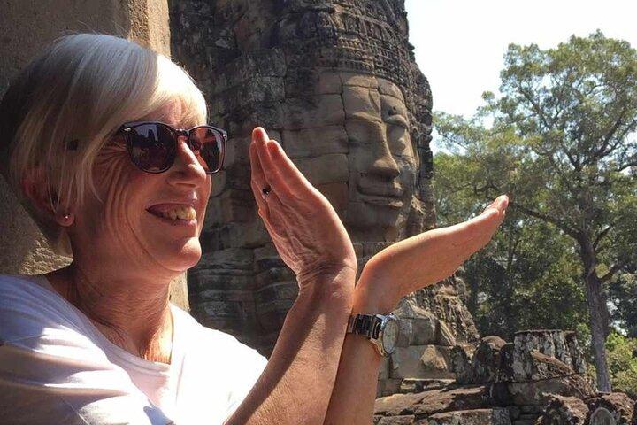 Angkor Wat Highlights and Sunrise Guided Tour from Siem Reap