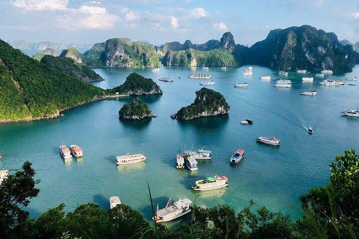 Halong Bay 5 Star Cruise 2 Days 1 Night by Transfer from Hanoi