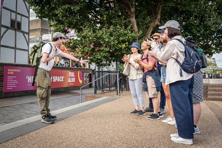 Small-Group London's Best Sights Walking Tour, Kids Join Free!