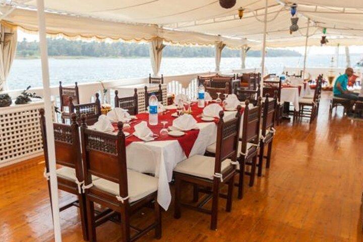 Dahabiya Nile Cruise: Luxor to Aswan - 5 Days/4 Nights