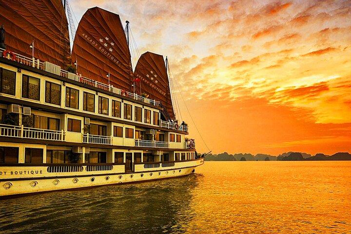 2 Days Halong Bay Gratiot Boutique Cruise