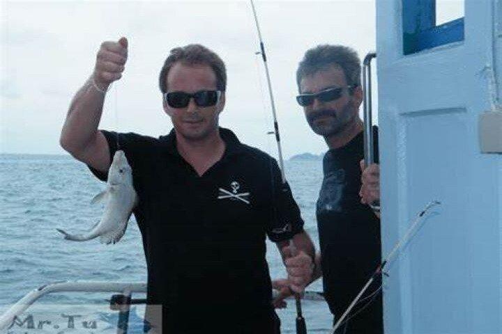 Fishing & Island Lunch Cruise from Koh Samui – Catch & Relax