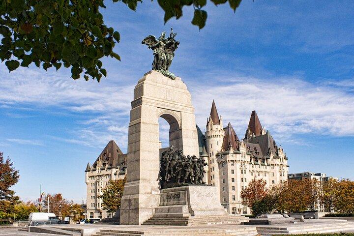 Private Family Heritage Walking Tour in Ottawa