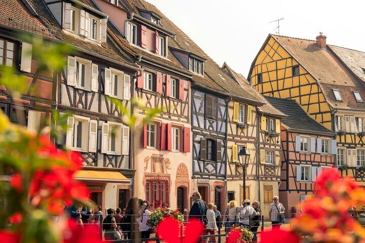 Statue of Liberty, Wine and War Self Guided Tour of Colmar