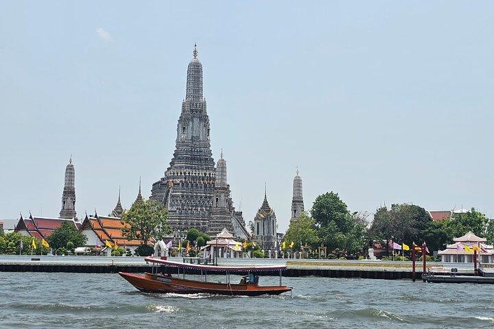 Wat Pho and Wat Arun Guided Walking Tour (2 Hours)