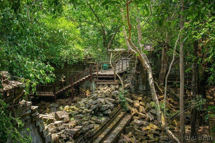 Angkor Wat one Day Private Tour for All Highlight Angkor Tour