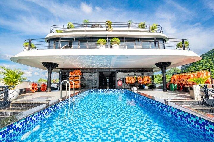 Gratiot Boutique Cruise 3 Days Halong Bay Escape