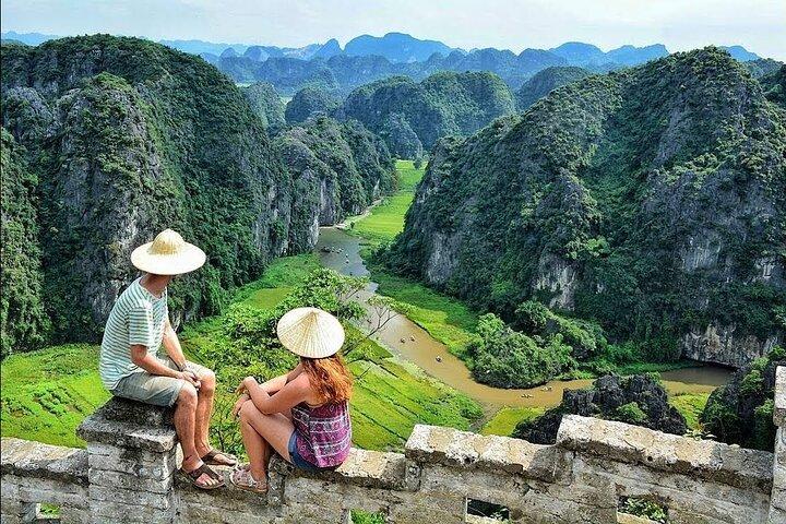 Hoa Lu, Trang An, and Mua Cave Fullday Tour
