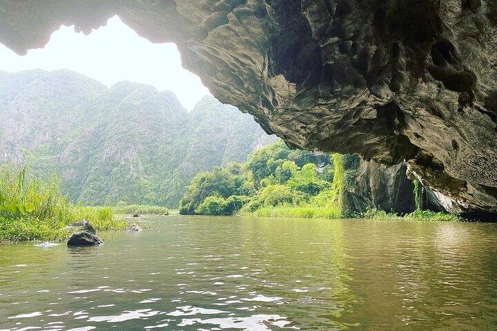 Hoa Lu, Trang An, and Mua Cave Fullday Tour