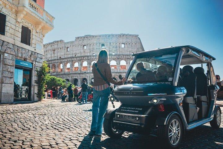 Rome: Private Golf Cart Tour