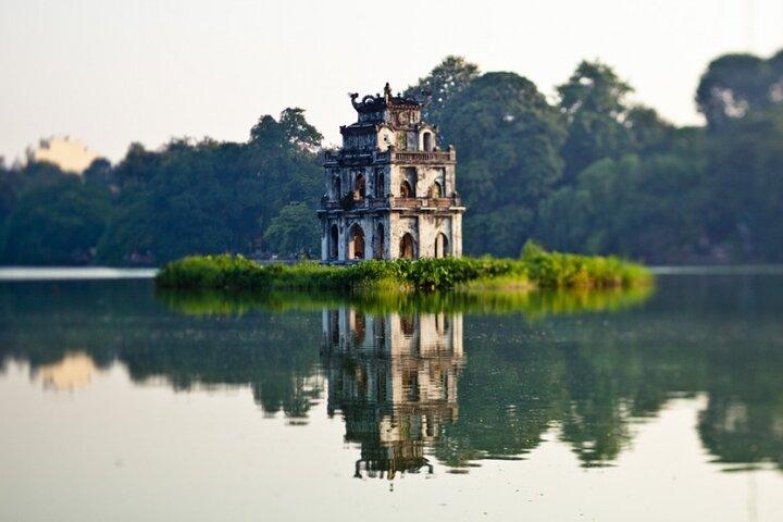 Best of Northern Vietnam: 5-Day Tour to Ninh Binh & Ha Long Bay
