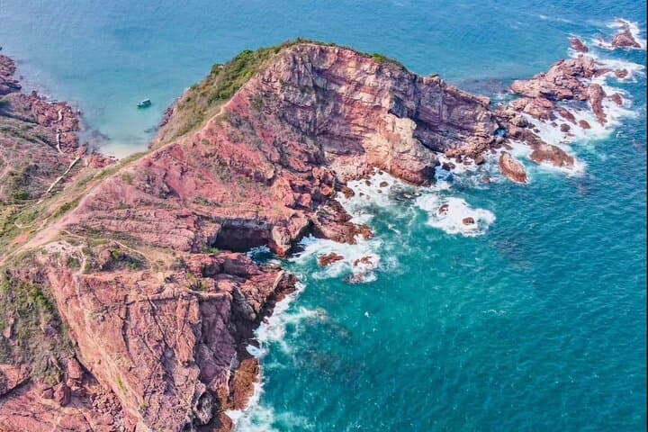 Island Hopping Tour in Flaming Red Coast, Hong Kong Geopark