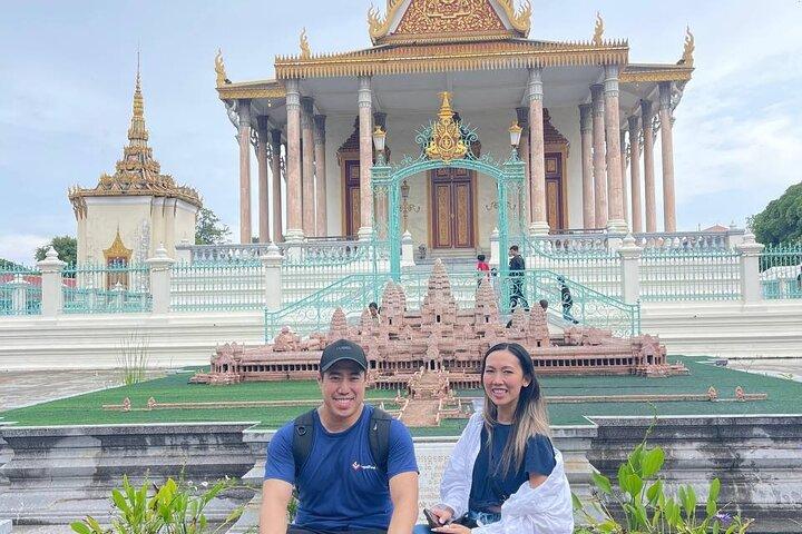 A Full Day Tour for Royal Palace S21 Killing Fields and More