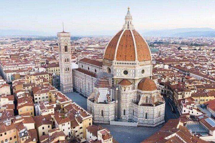 Florence and Pisa guided tour small group