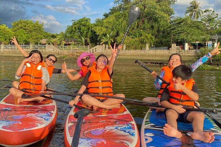 Private Ho Chi Minh City Tour with Saigon River SUP Paddling