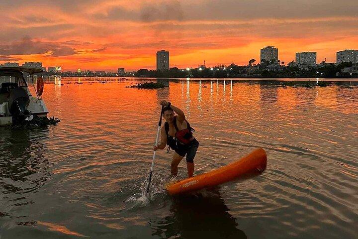 Private Ho Chi Minh City Tour with Saigon River SUP Paddling