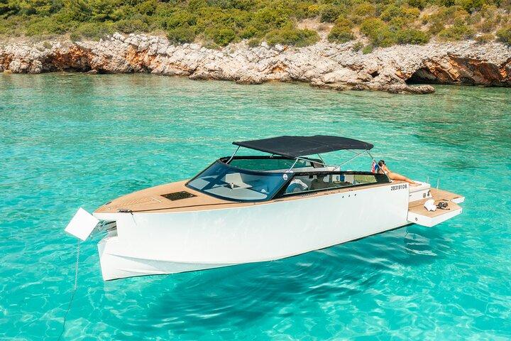Dubrovnik to Elaphiti: Yacht Escape in Style
