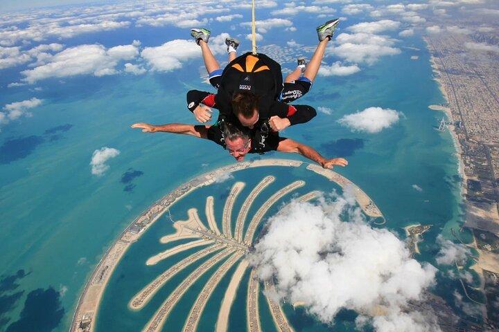 Dubai Tandem Skydive Over The Palm with Transfers