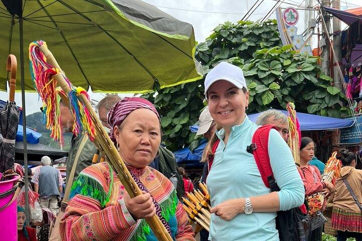 Bắc Hà Sunday Market Full Day Tour