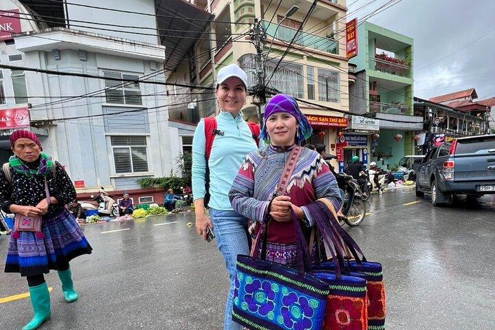 Bắc Hà Sunday Market Full Day Tour