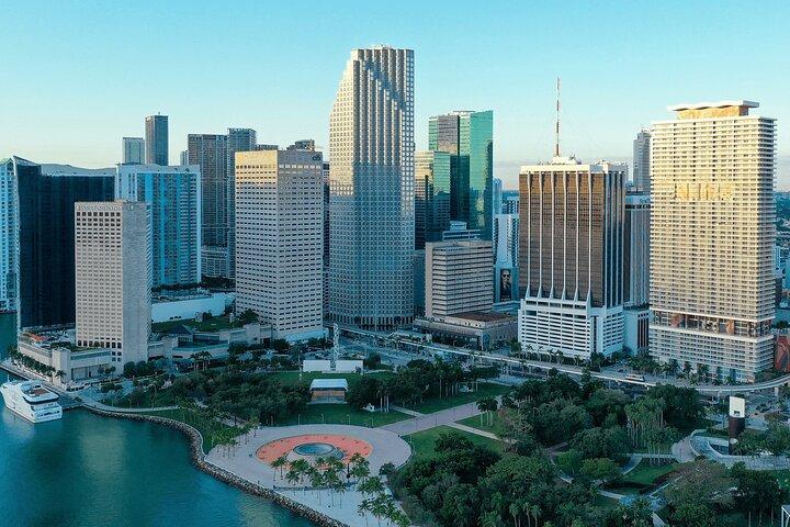 Private Roundtrip Miami Airport MIA / Port to Miami Hotel / Beach