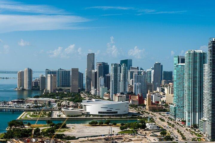 Private Roundtrip Miami Airport MIA / Port to Miami Hotel / Beach