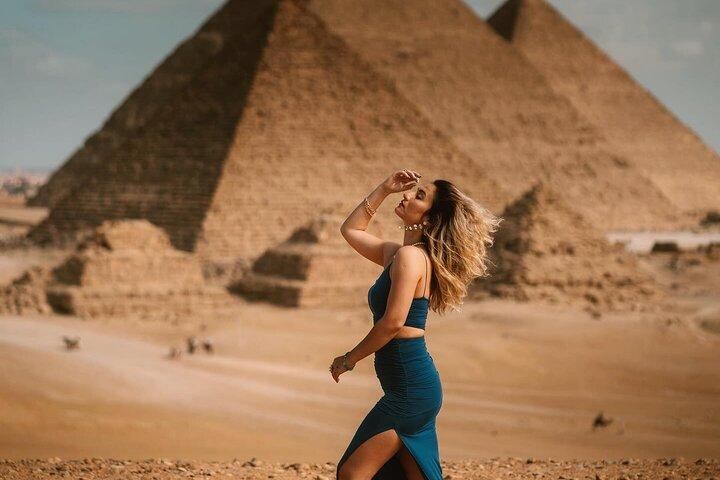 8-hours Private tour Giza pyramids,Sphinx,camel,Sakkara &Memphis