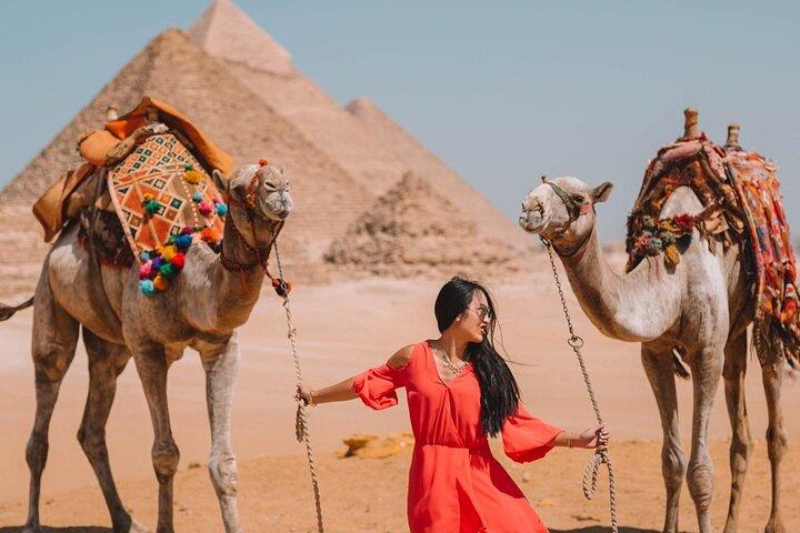4 -hours Giza Pyramids Tours , Sphinx , lunch and Camel Riding