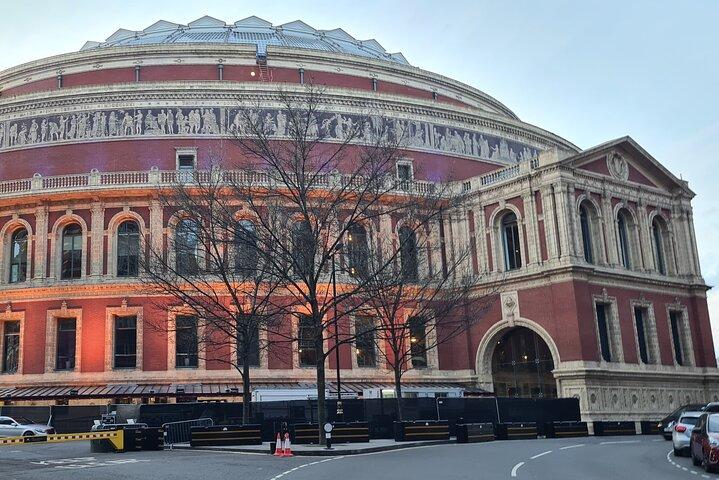 Royal Kensington Walking Tour