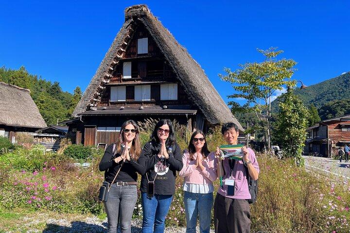 World Heritage Shirakawa-go and Experience Tours from Kanazawa