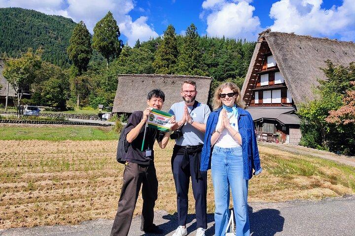 World Heritage Shirakawa-go Perfect Guided Tour from Kanazawa