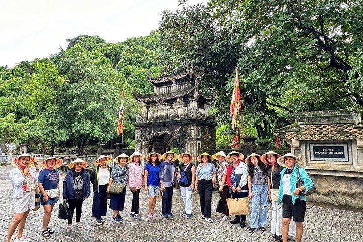 Quang Phu Cau Incense Village and Trang An Complex Full Day Tour