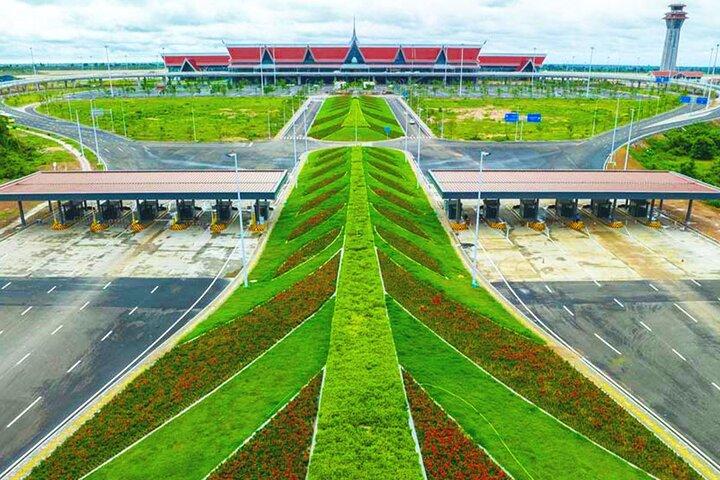 Private Transfer from Siem Reap Angkor Int'l Airport to Town
