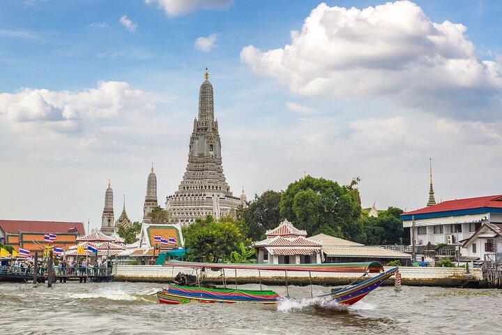 Traditional Longtail Boat Tour in Bangkok Canals