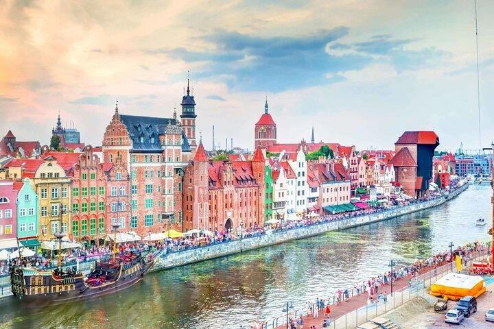 Private Transfer Gdansk Airport GDN to Gdansk City/Sopot/Gdynia