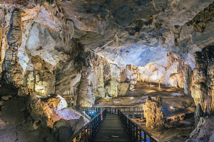 Paradise Cave - Phong Nha Cave 1 day tour in National Park