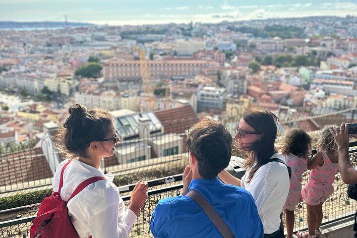 Private Tuk Tuk Tour Through Lisbon’s Historical Streets